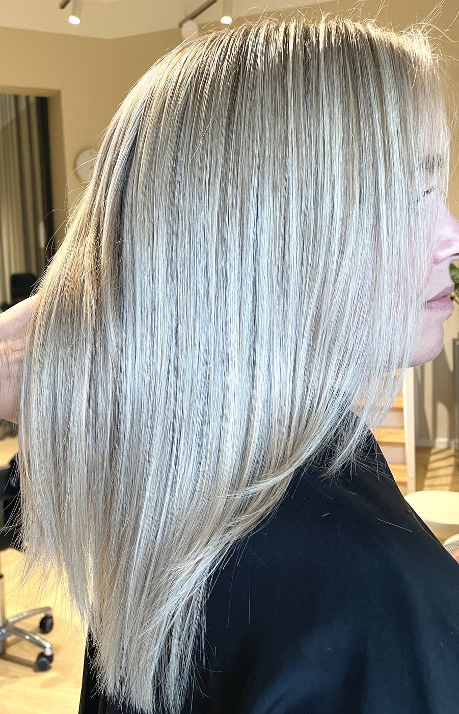 Askeblond farve